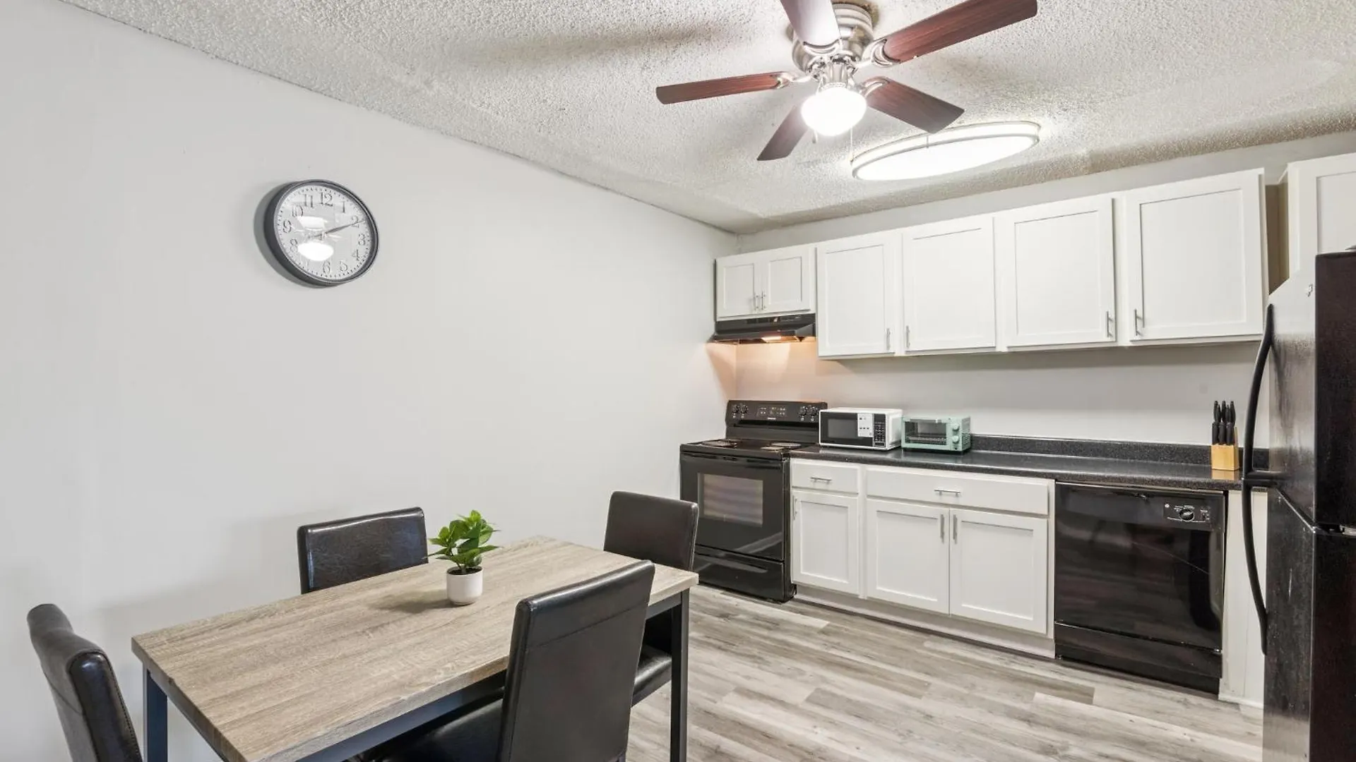 Avery Apartments G7 I Spacious 1 Bed 1 Bath Nashville